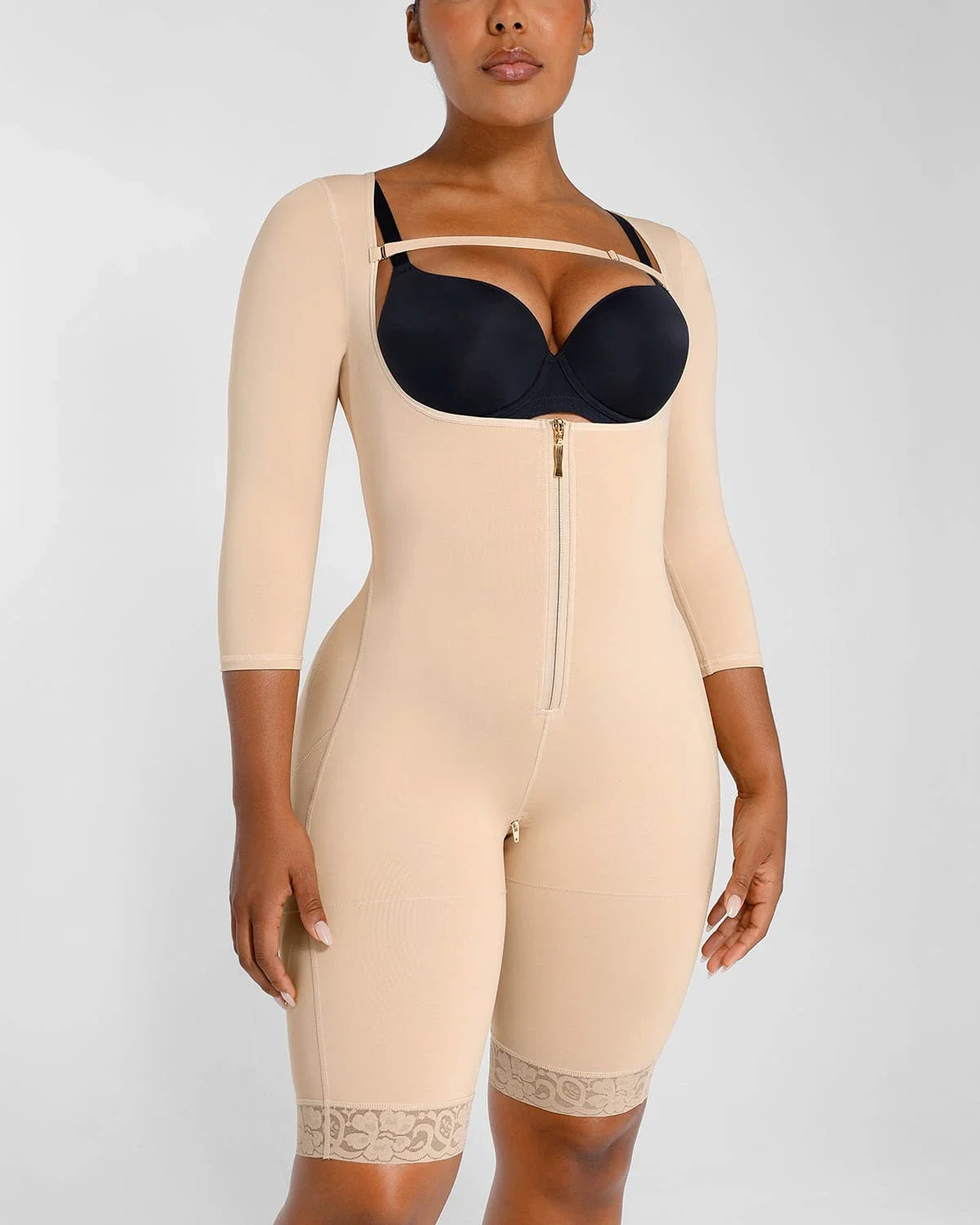 LiftLuxe AeroSlim Body z odkrytym biustem — TitanFlex™