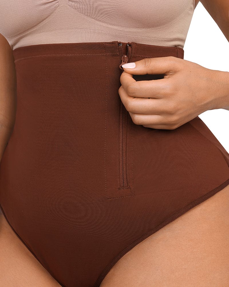 PureForm AeroSlim Side Zip Thong — TitanFlex™