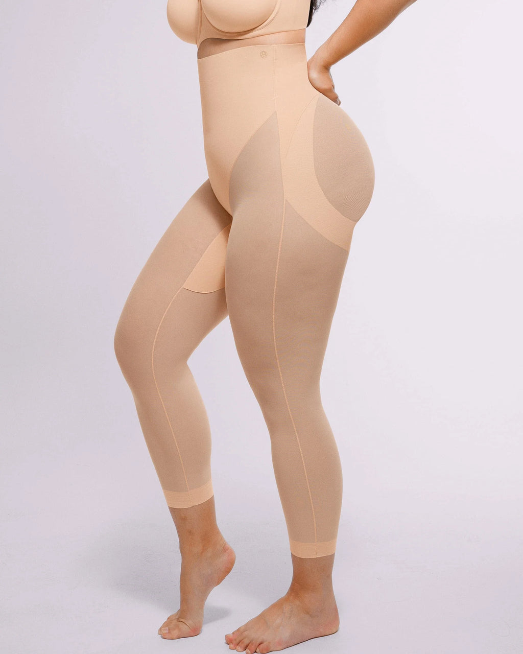 LiftLuxe FlexMesh Capri mit Po-Lifting-Effekt — CoreFlex™