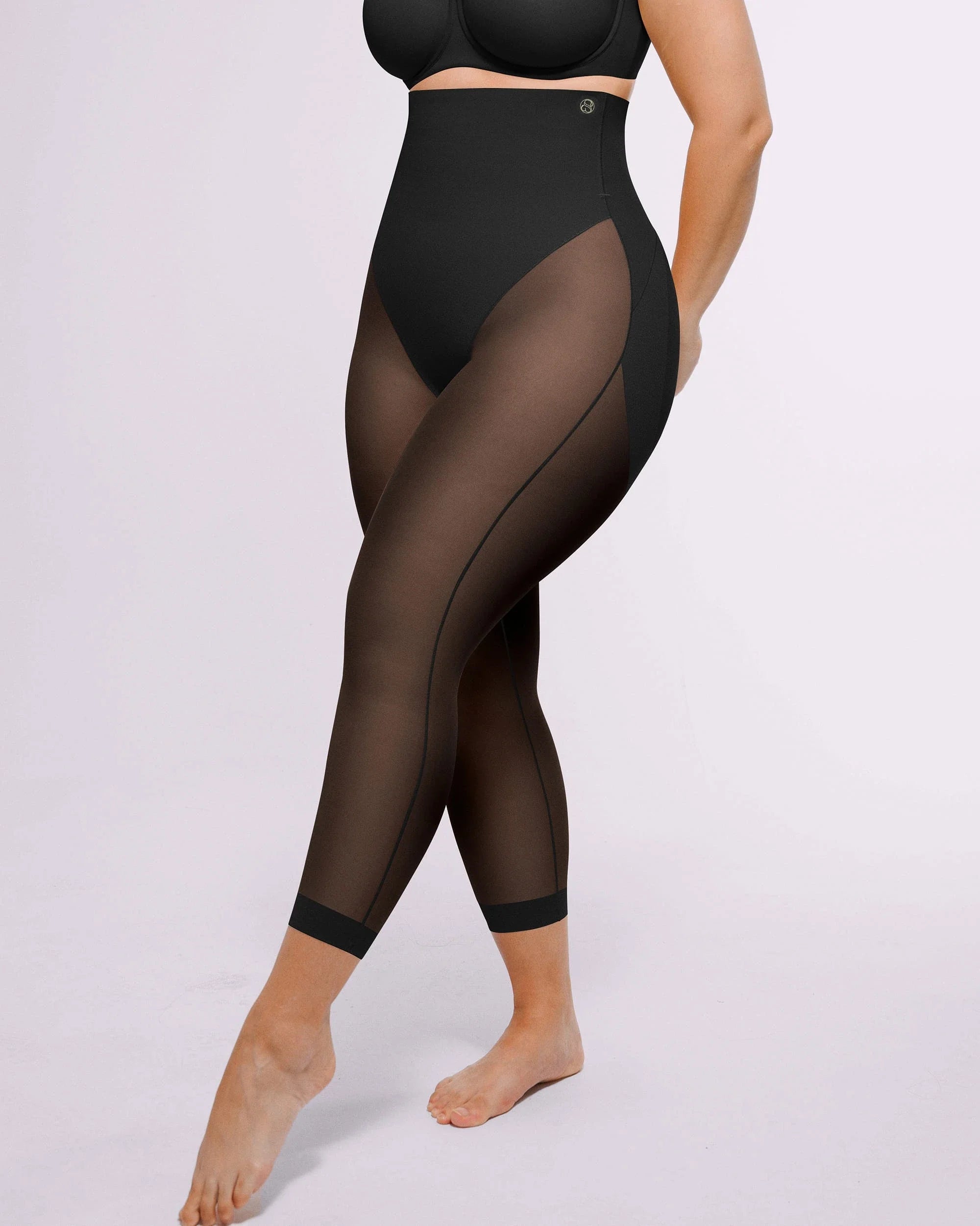 LiftLuxe FlexMesh Capri mit Po-Lifting-Effekt — CoreFlex™