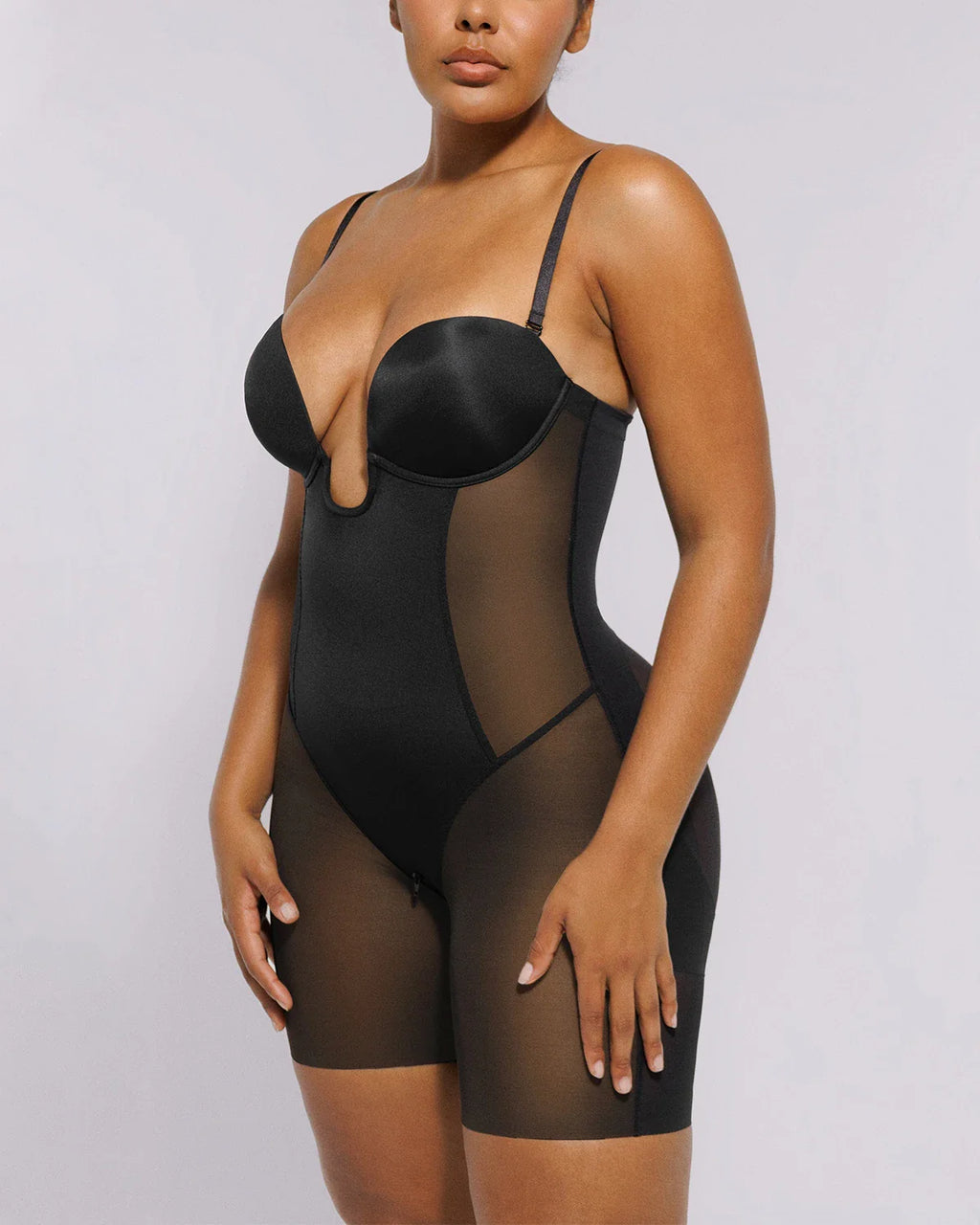 LiftLuxe FlexMesh Body mit tiefem Ausschnitt — CoreFlex™
