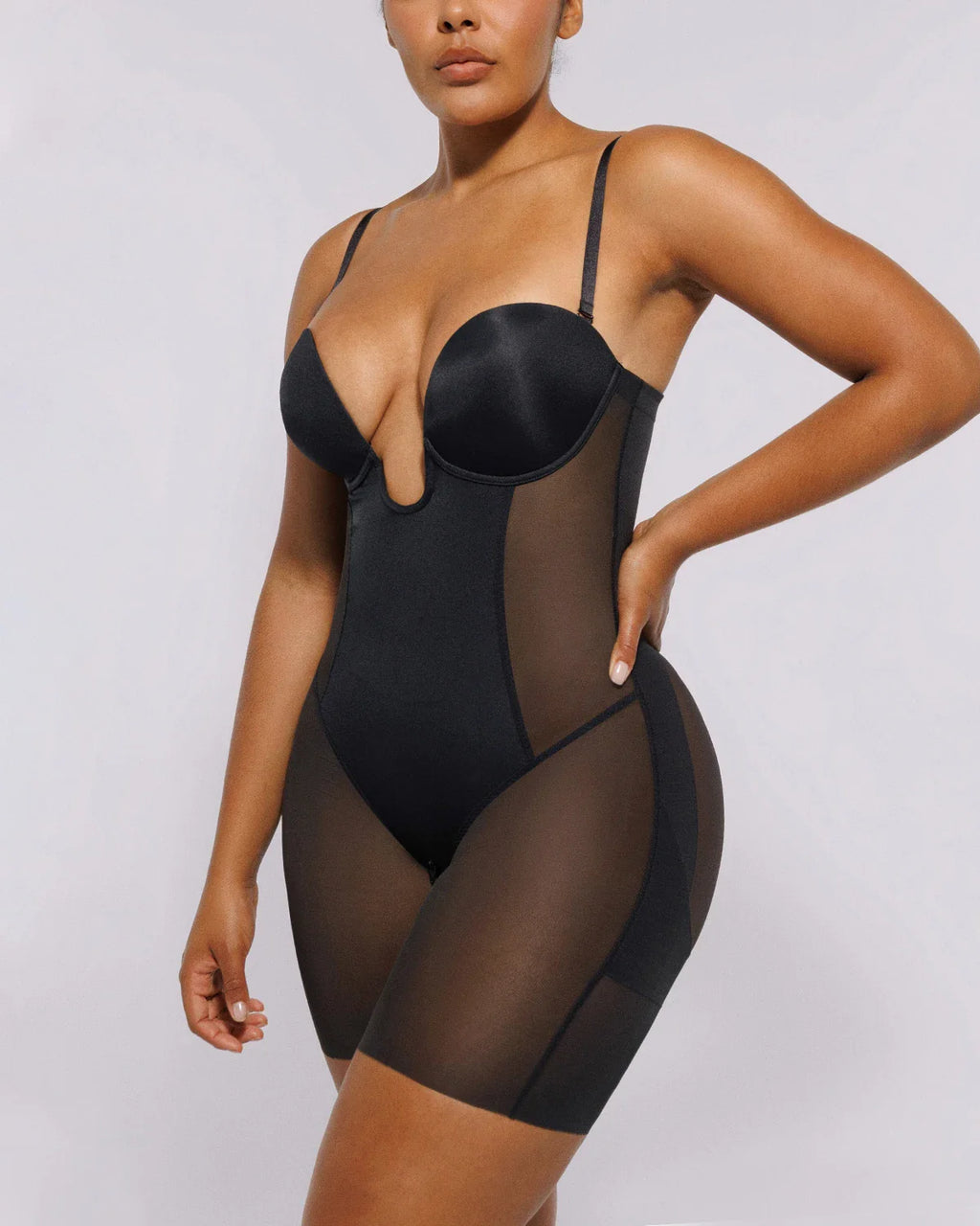 LiftLuxe FlexMesh Body mit tiefem Ausschnitt — CoreFlex™
