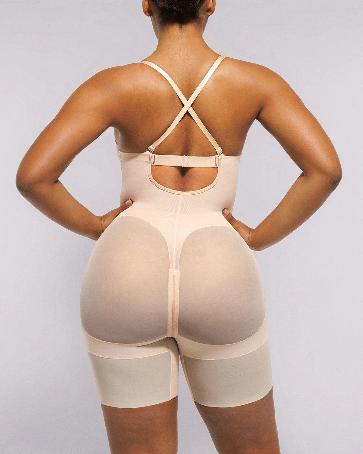 LiftLuxe FlexMesh Body mit tiefem Ausschnitt — CoreFlex™