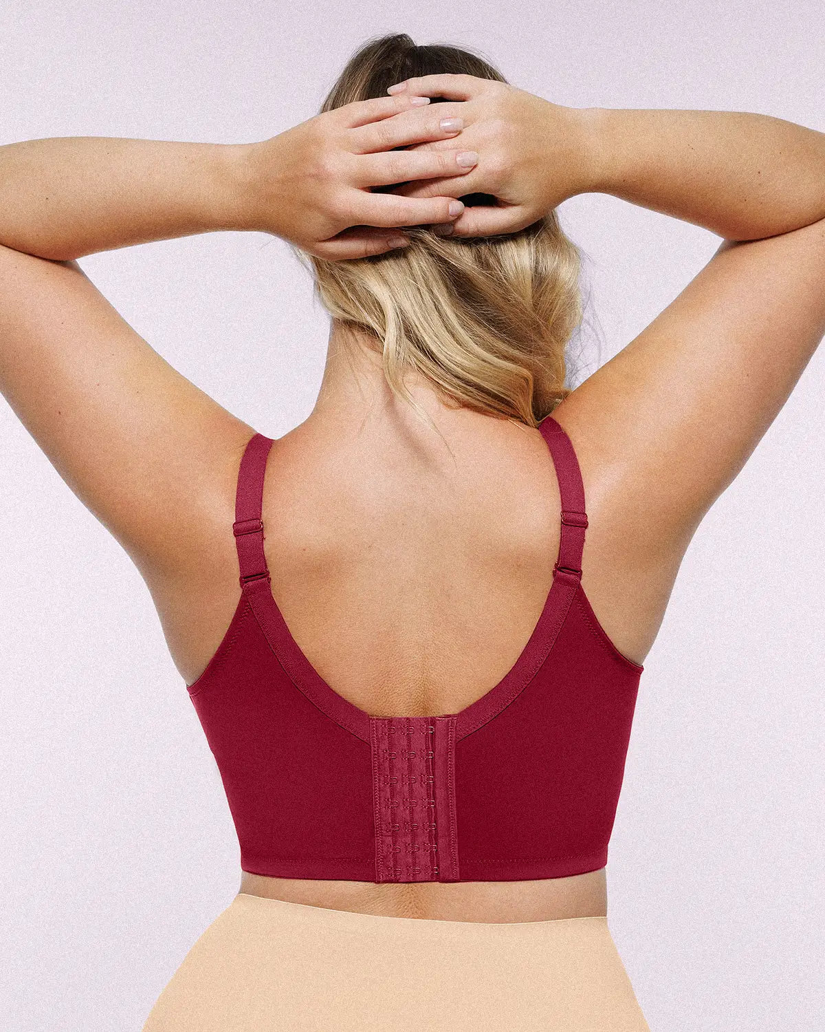 PureForm AeroSlim Sujetador push-up con aros y espalda lisa — TitanFlex™