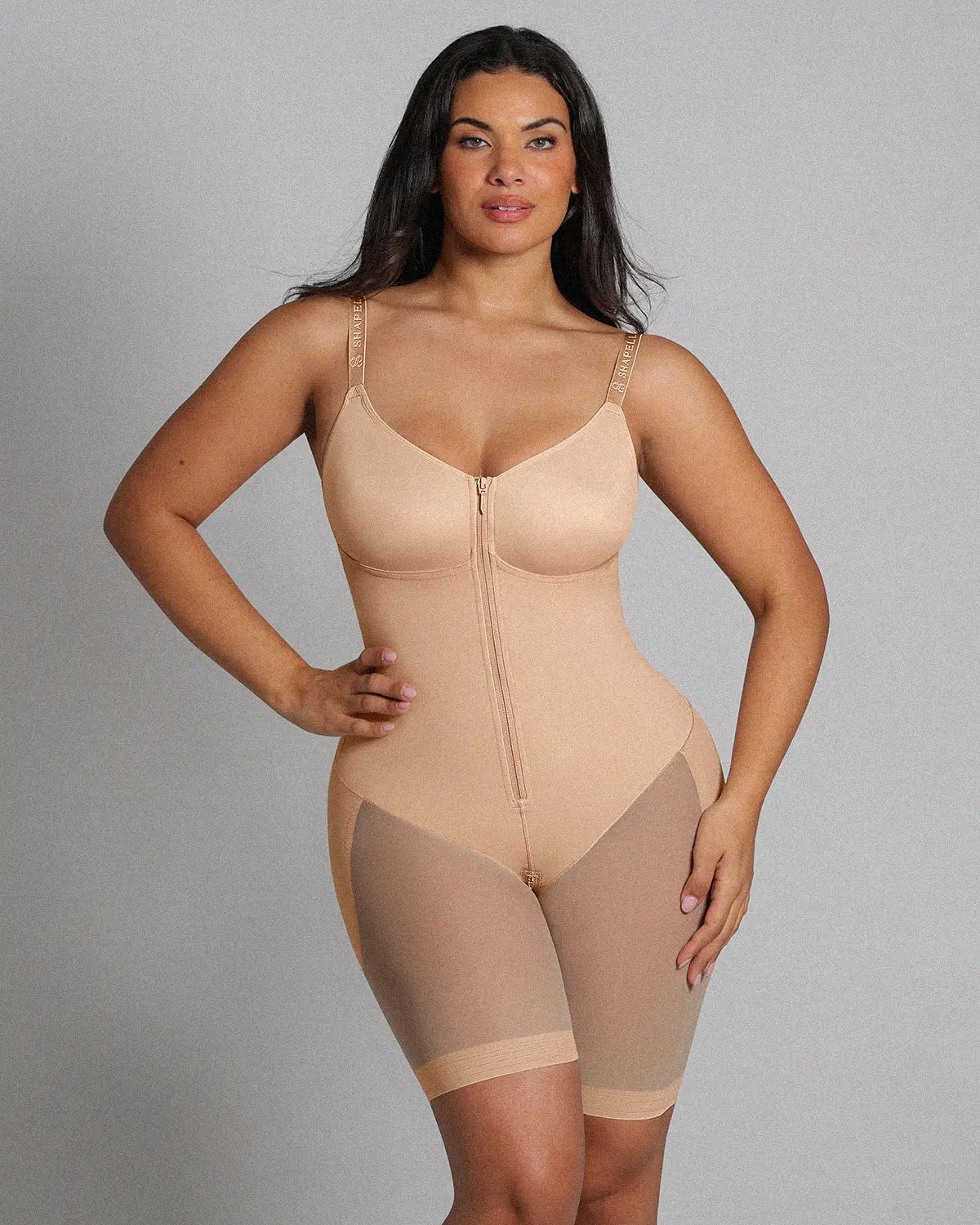 PureForm AeroSlim Body całościowe efekt klepsydry do połowy uda — TitanFlex™