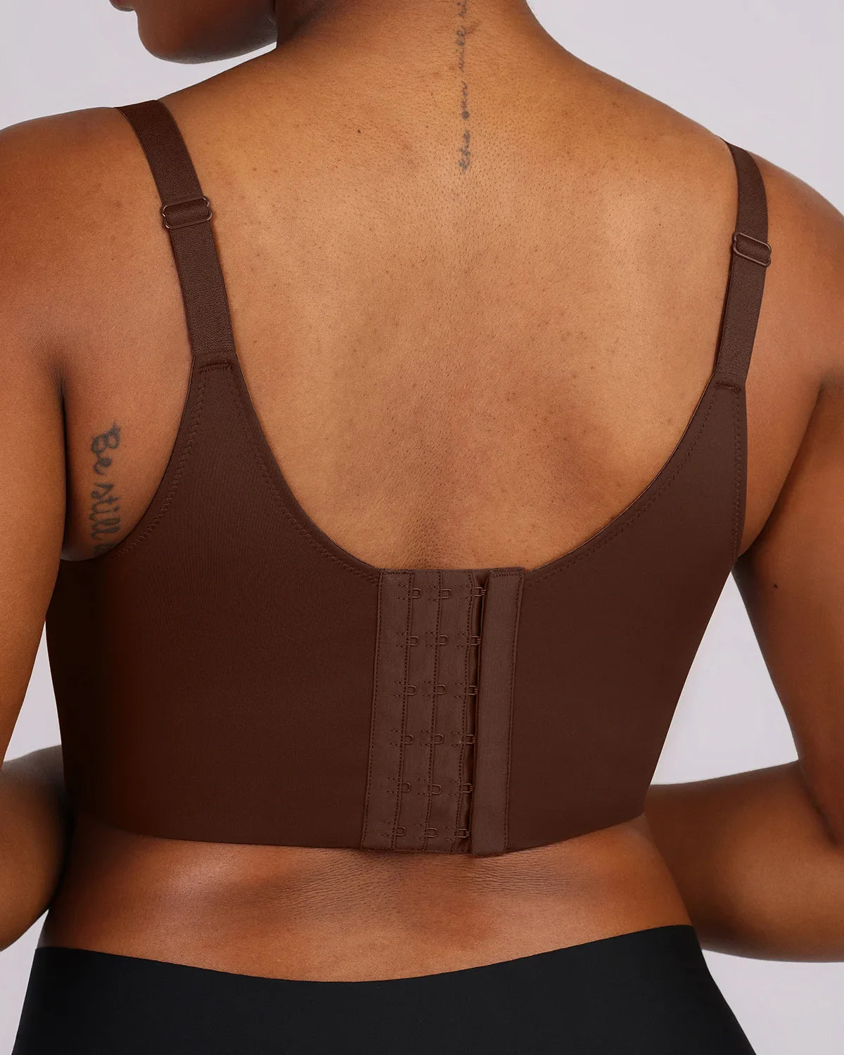PureForm AeroSlim Sujetador push-up con aros y espalda lisa — TitanFlex™