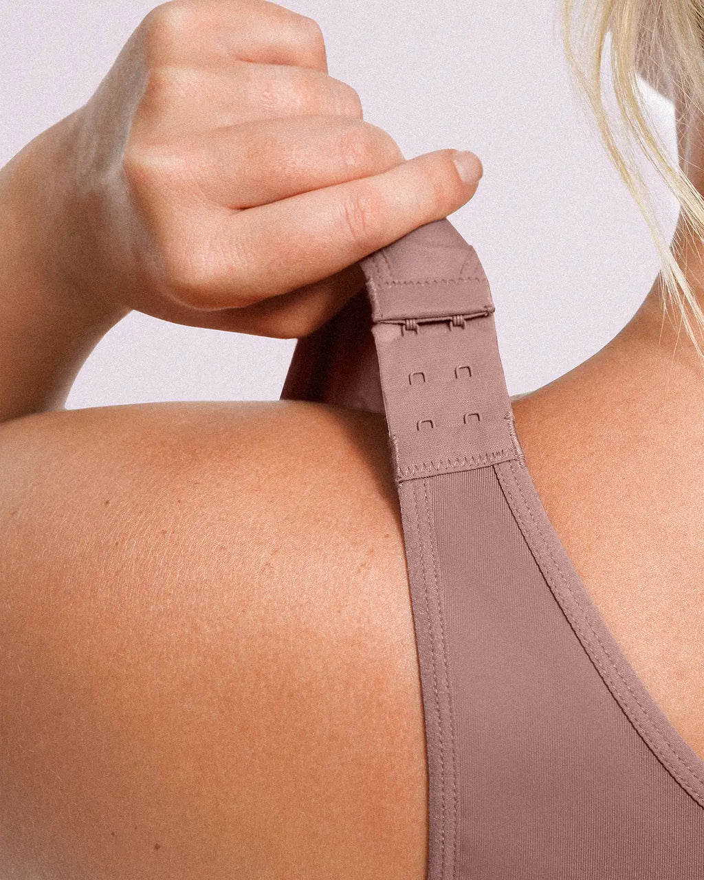 PureForm AeroSlim BH mit Vorderverschluss, ohne Bügel, ungefüttert — CoreFlex™