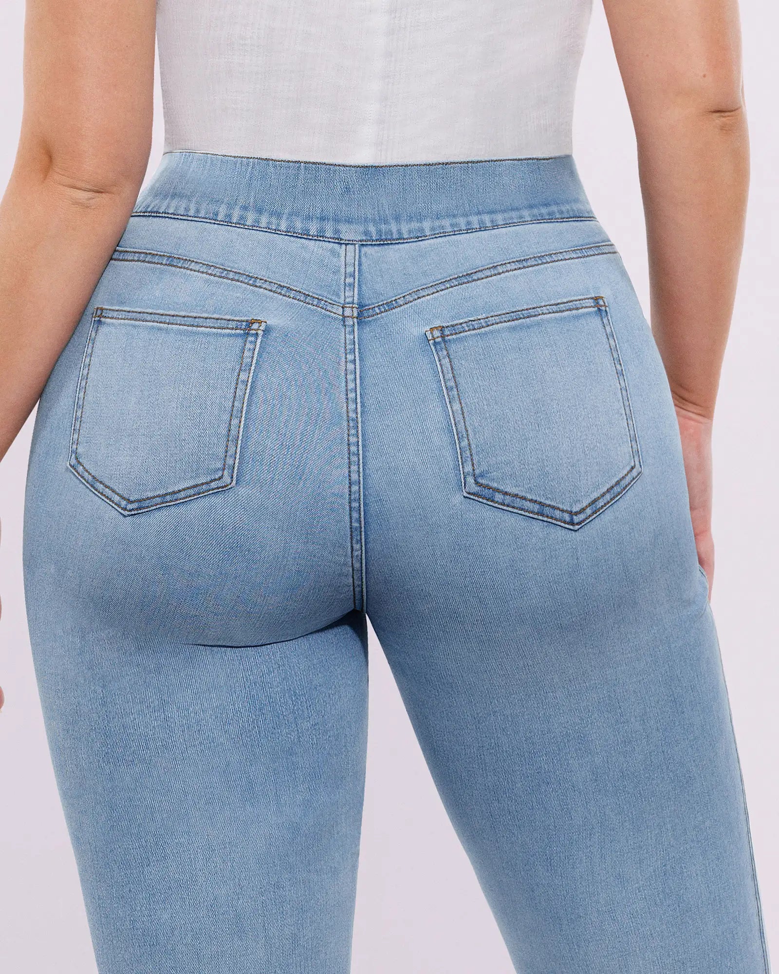 PureForm AeroSlim High-Waist-Skinny-Jeans mit Hüft-Polstern — AiroFlex™