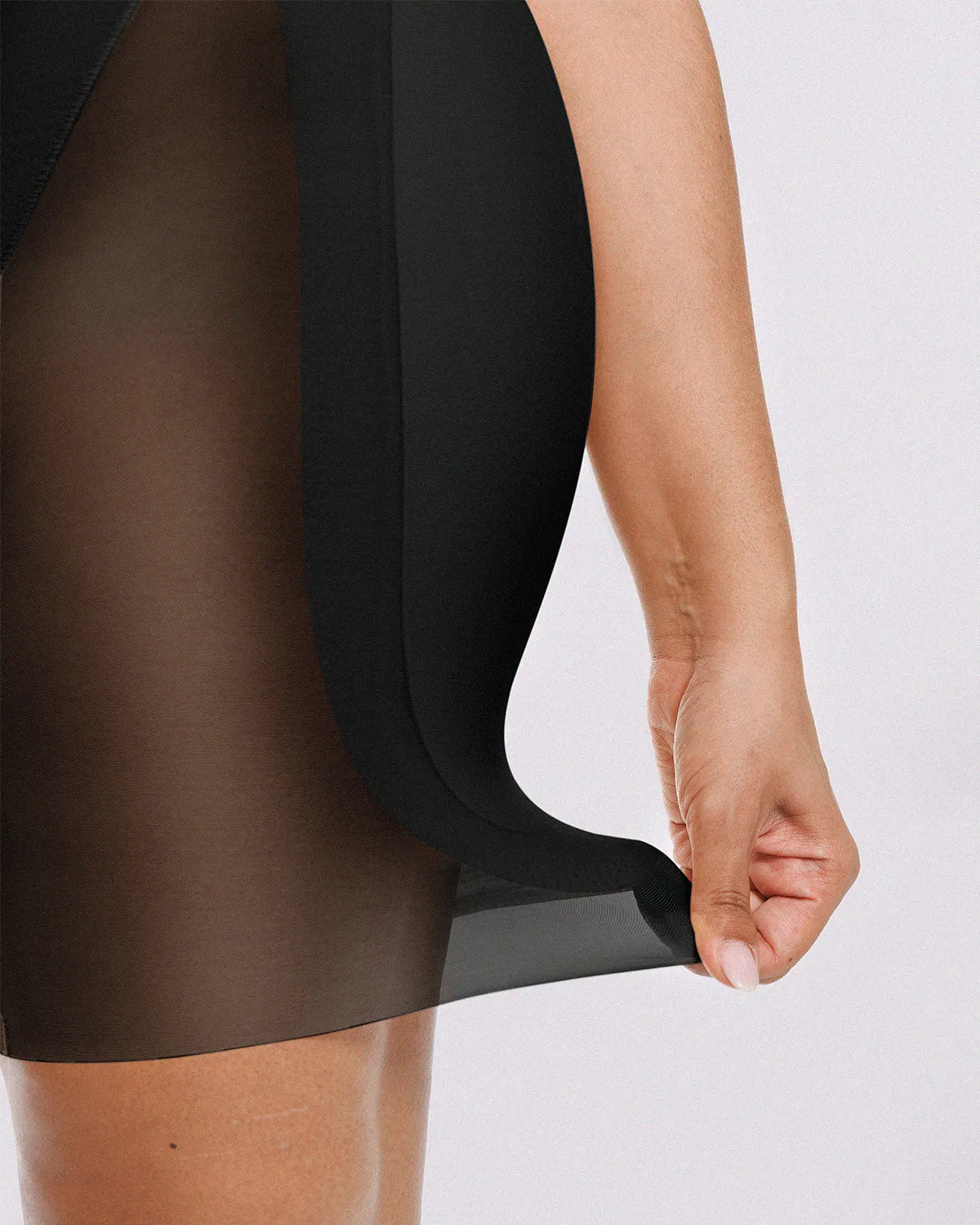 PureForm FlexMesh Shorts mit Hüft-Polstern — CoreFlex™