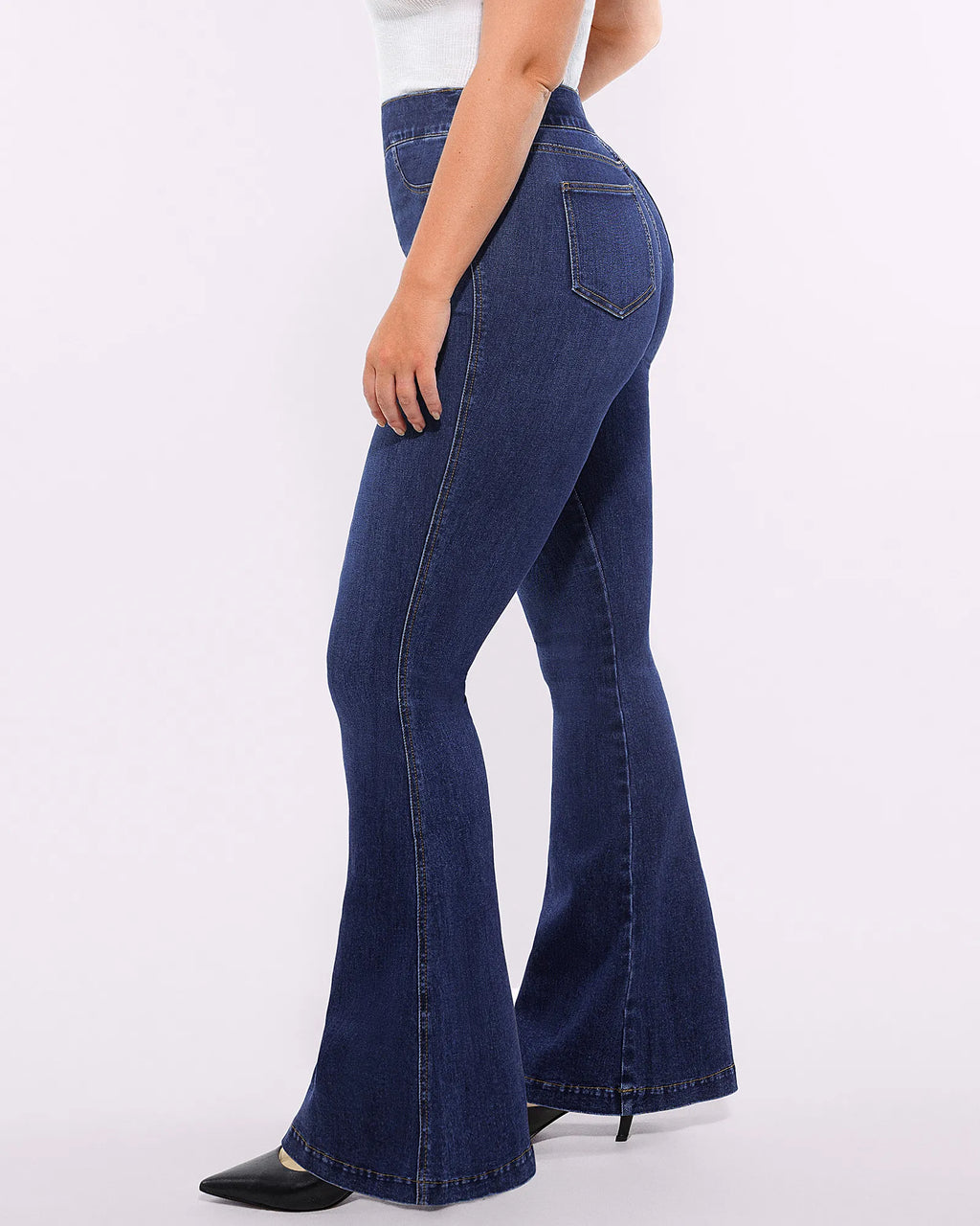 PureForm AeroSlim High-Waist-Flare-Jeans mit Hüft-Polstern — AiroFlex™