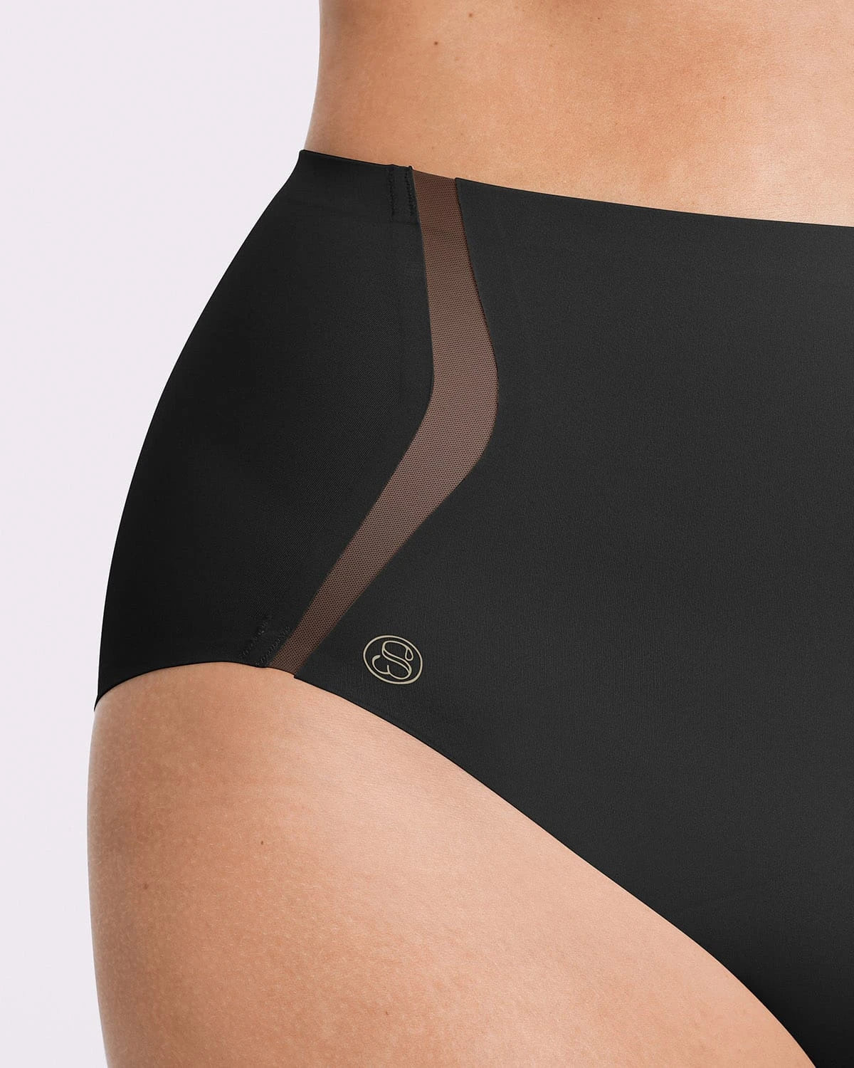 CurveCraft Contour Comfy Glättender Slip — AiroFlex™