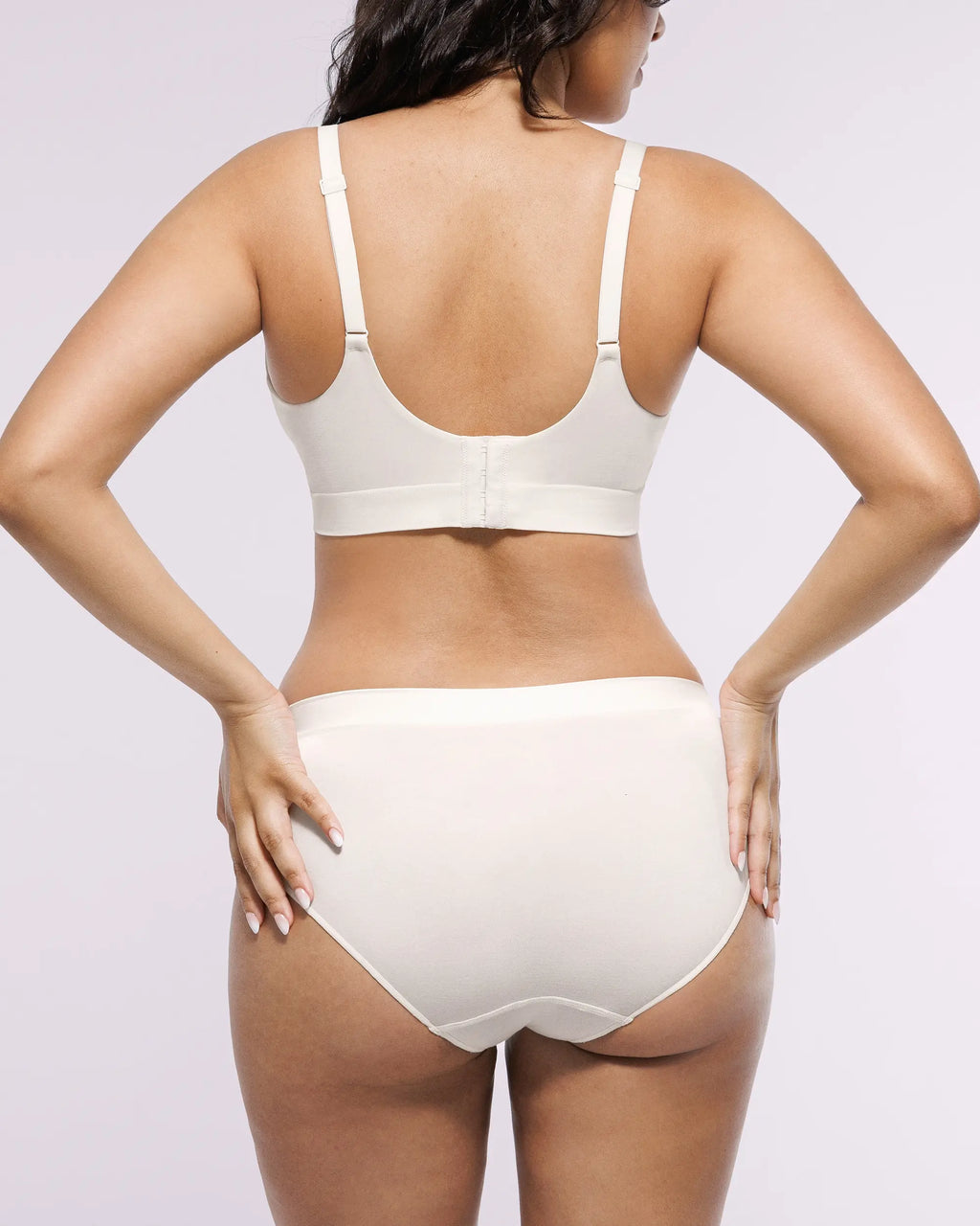 AquaEmbrace Pearl Renew Smoothing Brief — AiroFlex™