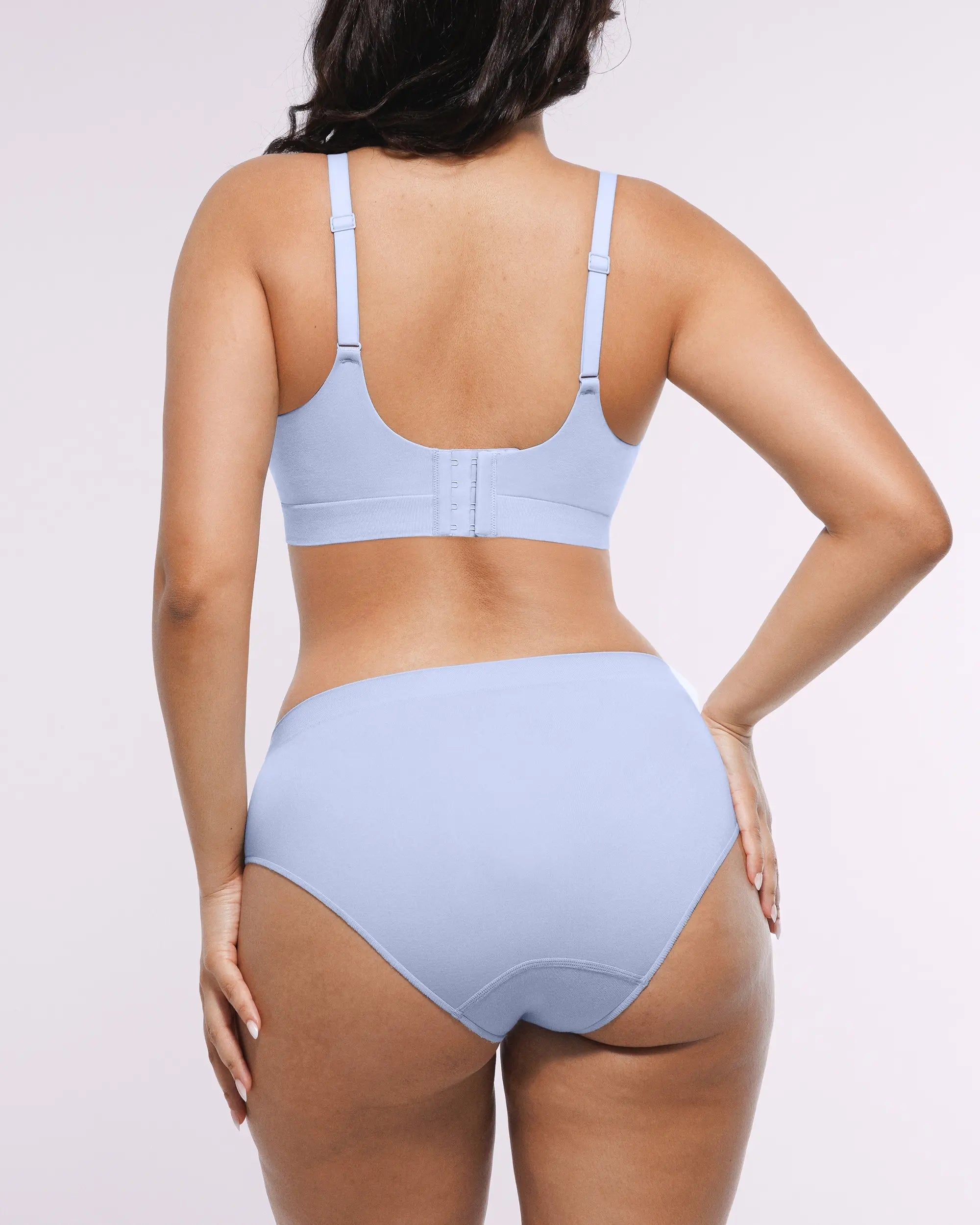 AquaEmbrace Pearl Renew Wygładzające figi — AiroFlex™